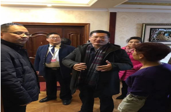 雁塔區(qū)區(qū)委副書記、代區(qū)長趙雷蒞臨【朱雀云天】小區(qū)檢查冬季供暖情況